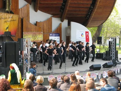 2-a arta festivalo «Sentu la guston de via gepatra lingvo»: foto 6 el 44