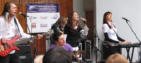 2-a arta festivalo «Sentu la guston de via gepatra lingvo»: foto 38 el 44