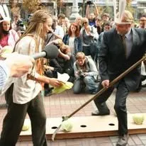 The first flashmob parade “Peace as the Goal. Culture as the Means. Force for Peace”: photo 10 of 47
