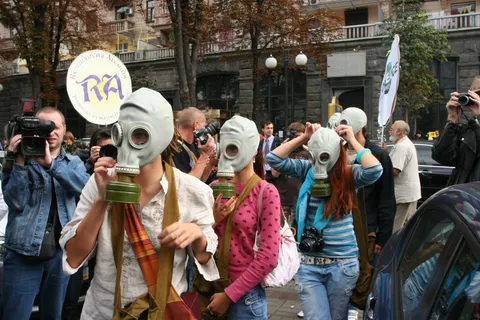 The first flashmob parade “Peace as the Goal. Culture as the Means. Force for Peace”: photo 7 of 47