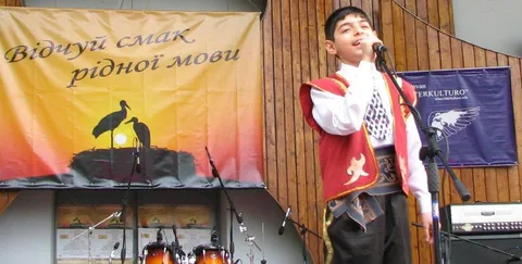 2-a arta festivalo «Sentu la guston de via gepatra lingvo»: foto 17 el 44