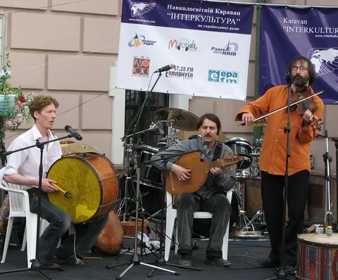 1-a arta festivalo «Sentu la guston de via gepatra lingvo»: foto 3 el 7