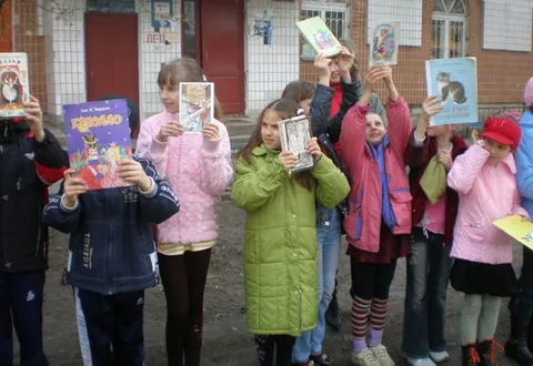International flash campaign Libra Ondo — “Book Wave 2008”: photo 1 of 8