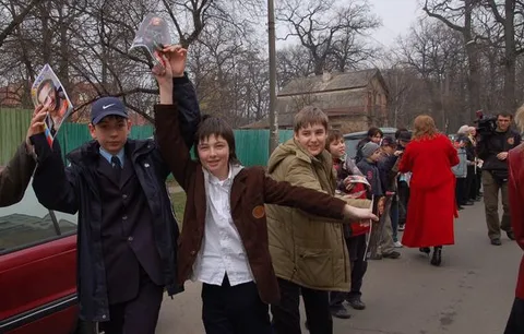 International flash campaign Libra Ondo — “Book Wave 2008”: photo 6 of 8