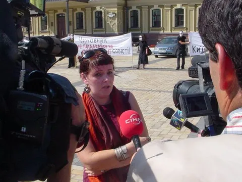 Défilé théâtralisé « NABAT — Protège la culture ! » : photo 2 sur 12