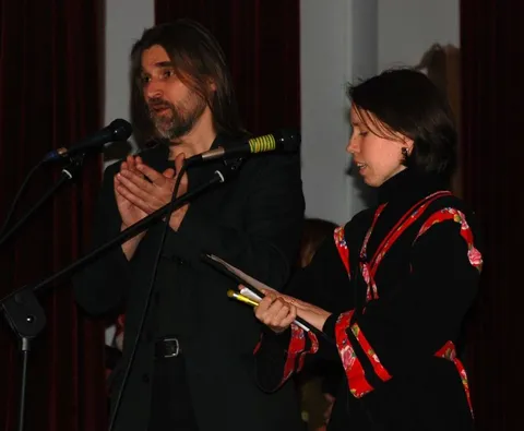 Урочисте відкриття й презентації мов, 18 квітня (10/57)