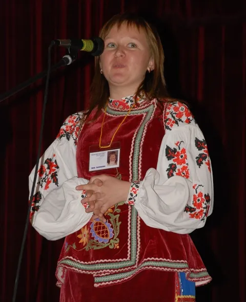 Урочисте відкриття й презентації мов, 18 квітня (11/57)