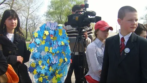 Planting of the city’s Language Alley: photo 6 of 21
